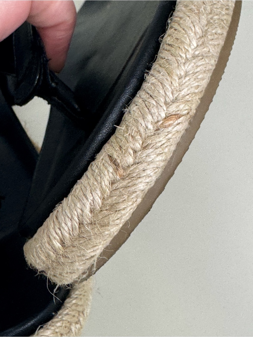 Joie Black Women's Jute-Trim Toe-Post Sandals - Picture 5 of 13